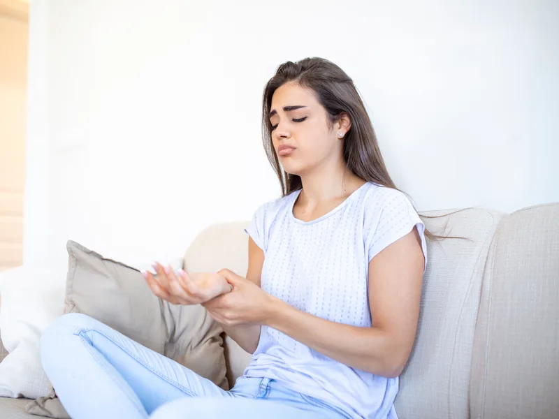 Complete Chiropractic Sports & Wellness treating carpal tunnel syndrome in Durham